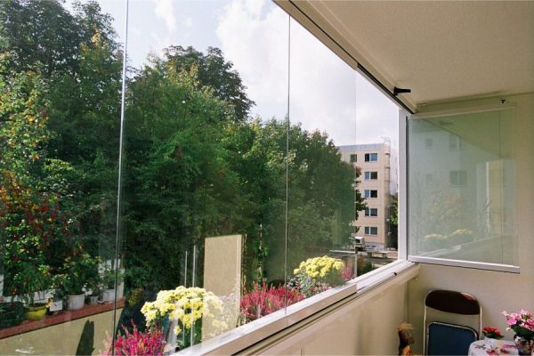 Bezrámové panoramatické okná