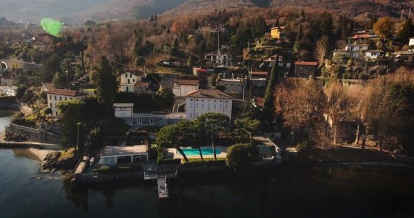  Biệt thự Solovyova trên hồ Como